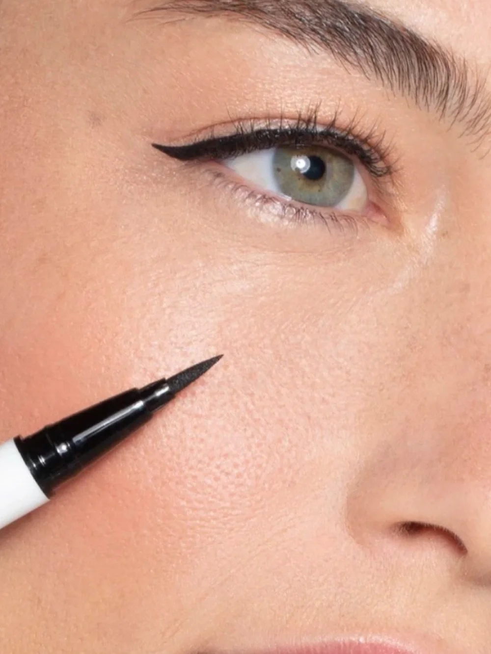 NEW✅ILIA Liquid Liner